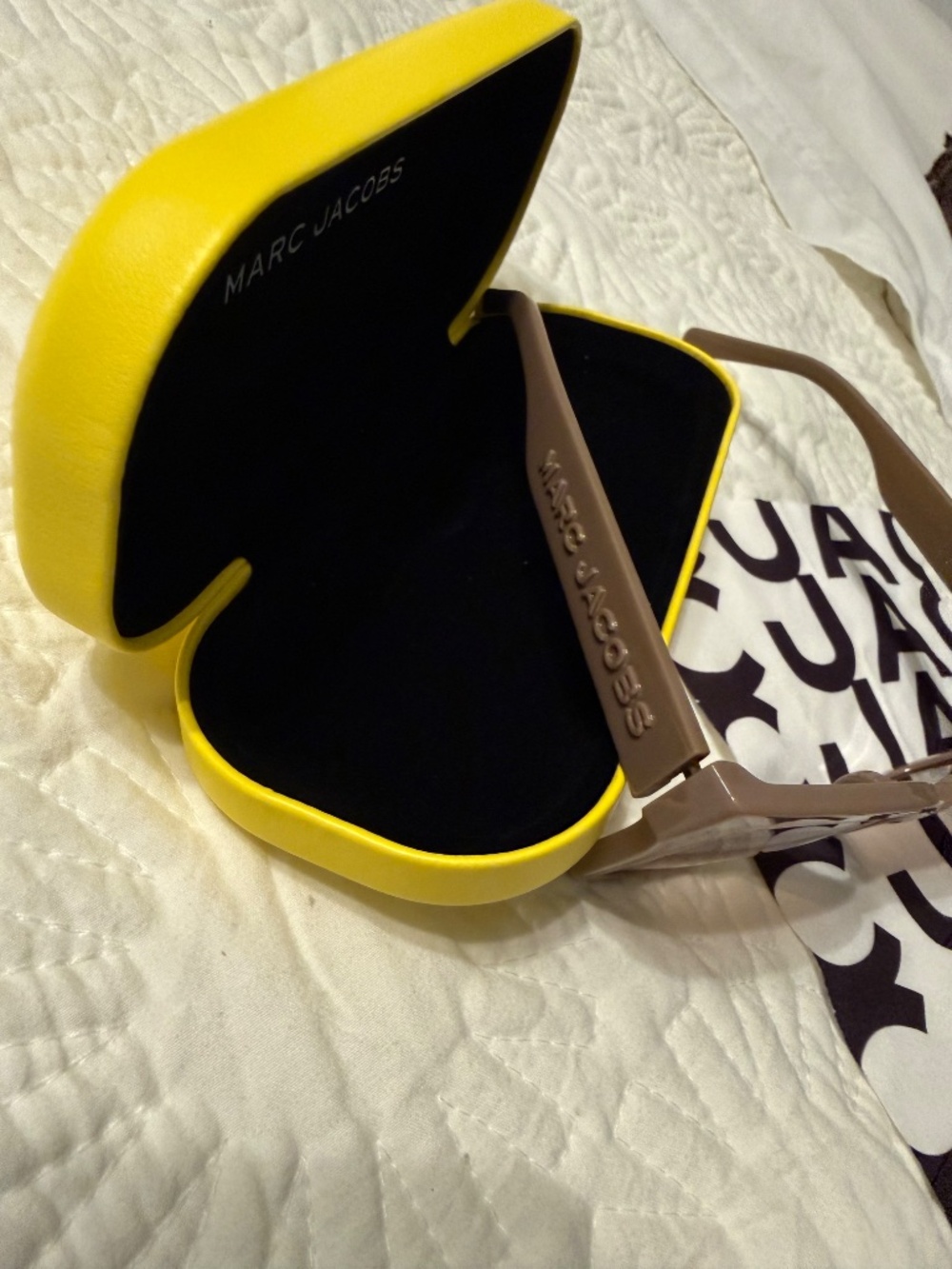Marc Jacobs - Picture 2 of 4